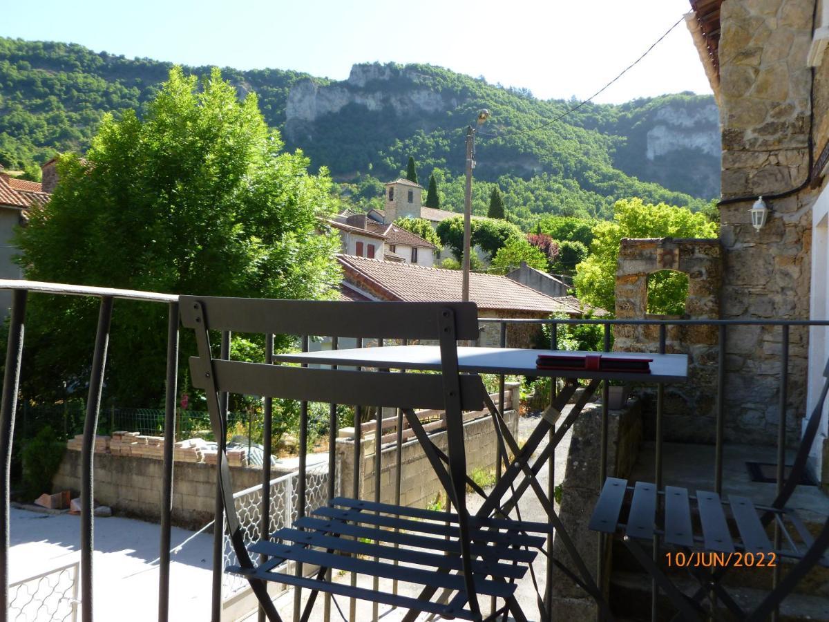 Maison De Village Saint-Paul-des-Fonts Екстер'єр фото