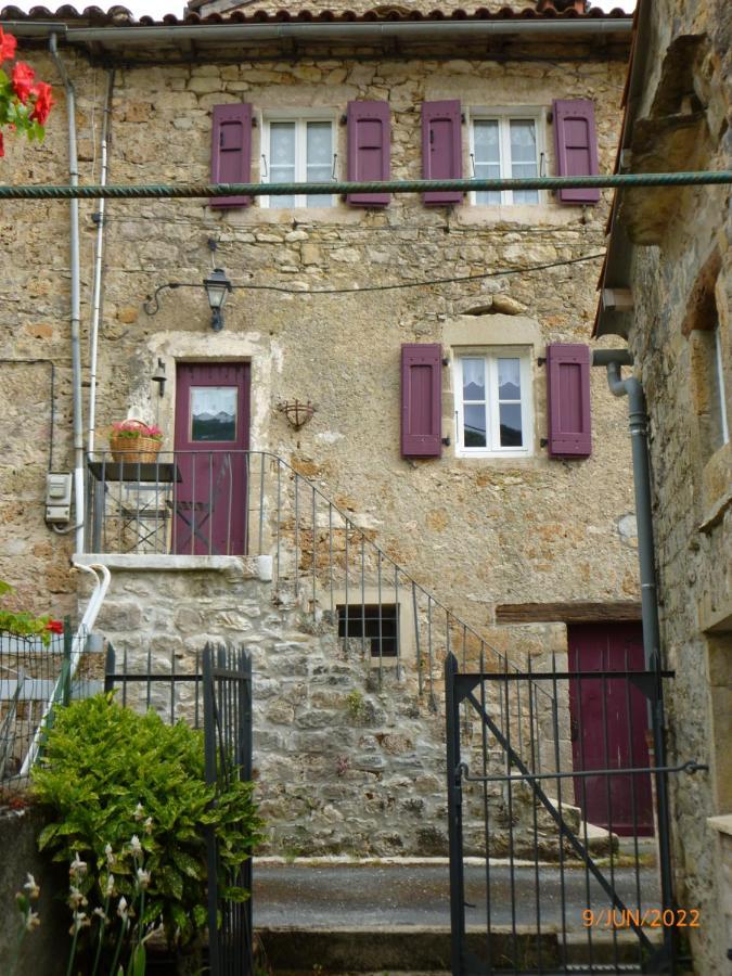 Maison De Village Saint-Paul-des-Fonts Екстер'єр фото