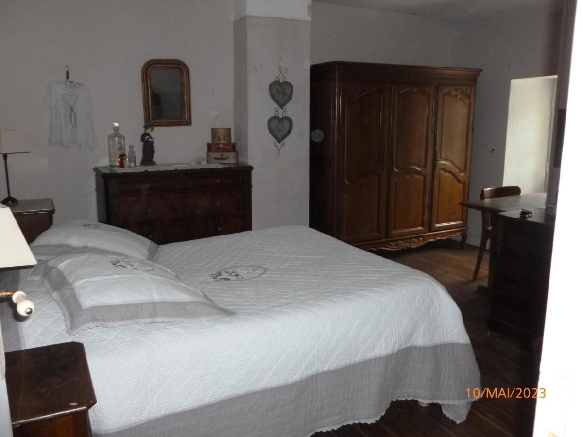 Maison De Village Saint-Paul-des-Fonts Екстер'єр фото